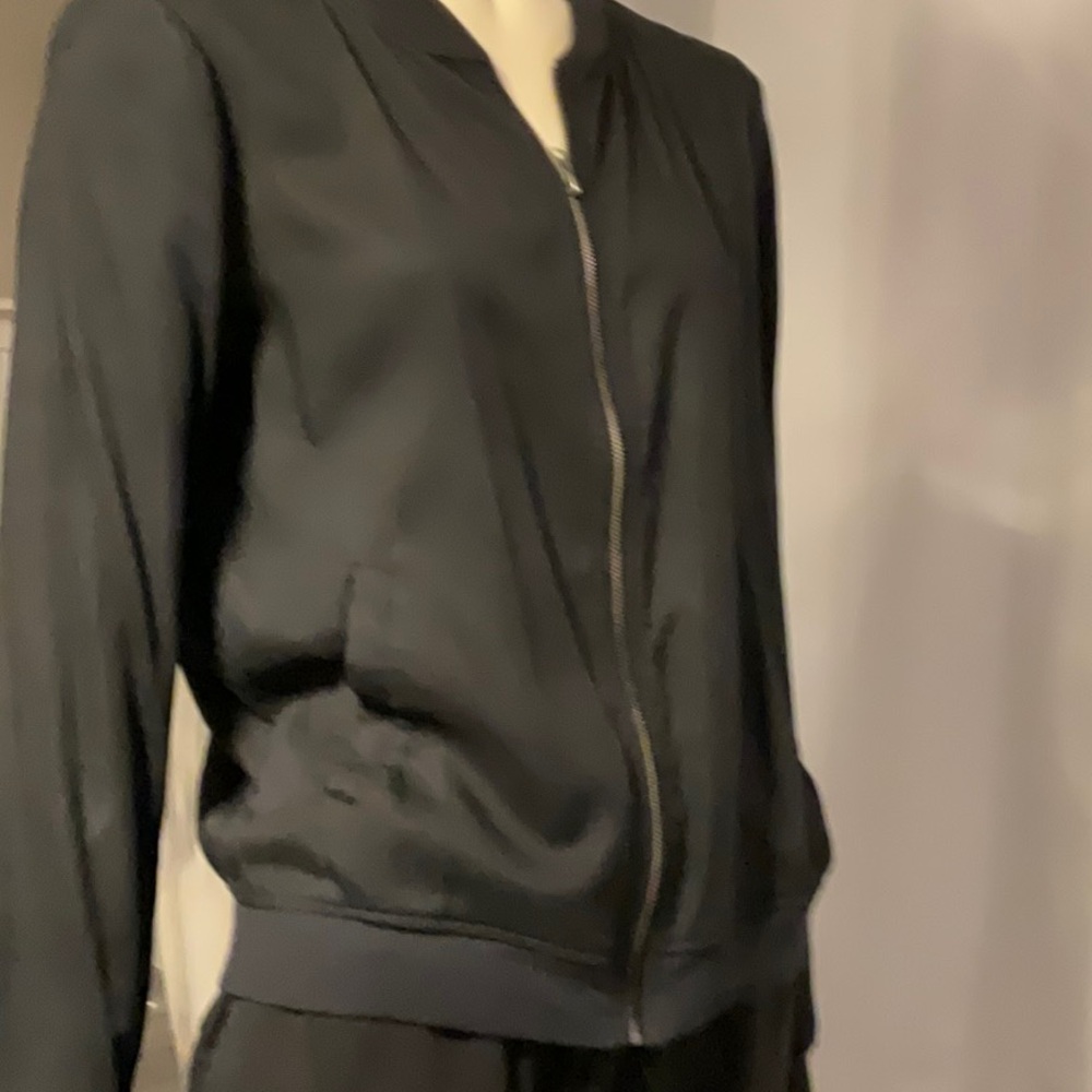 Garage jacket - Picture 3 of 7